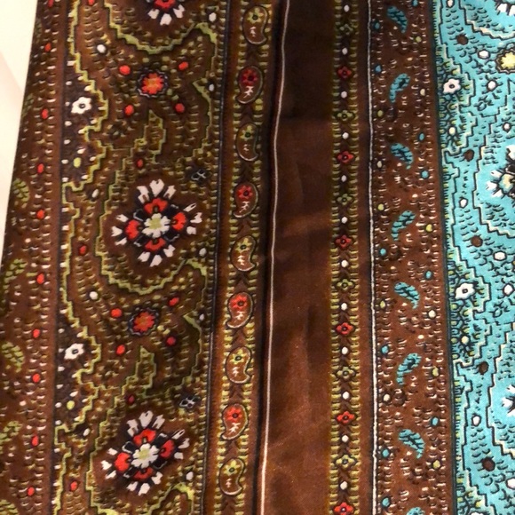 FOREVER 21//HALTER TOP DRESS•MULTI-COLOR - Picture 3 of 5